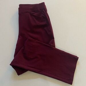 Women’s Chico's Travelers 1.5R (10-M) Burgundy Pants